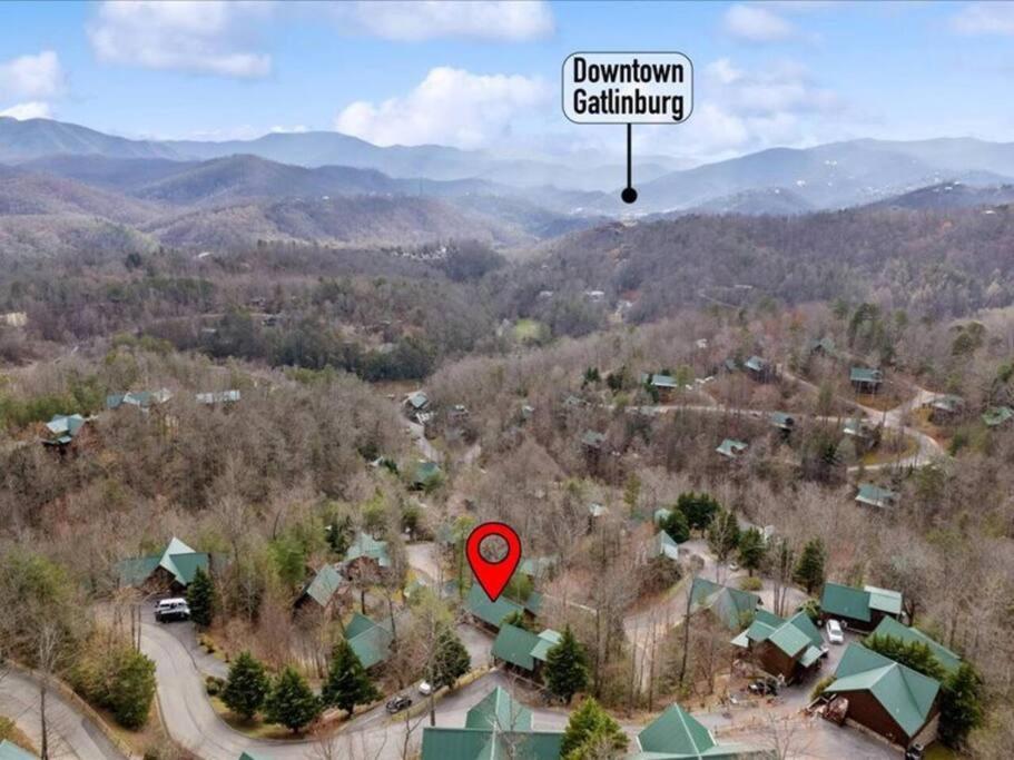 Villa Breathtaking Views Of The Smokies, 3 Mins To Gatlinburg Extérieur photo