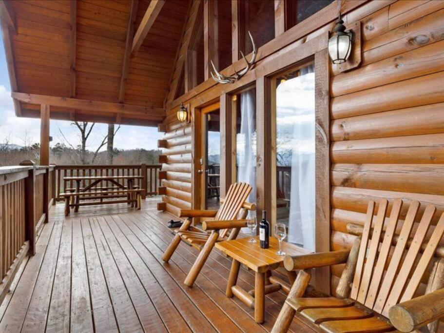 Villa Breathtaking Views Of The Smokies, 3 Mins To Gatlinburg Extérieur photo