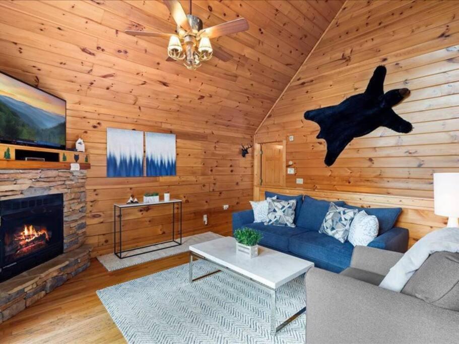 Villa Breathtaking Views Of The Smokies, 3 Mins To Gatlinburg Extérieur photo