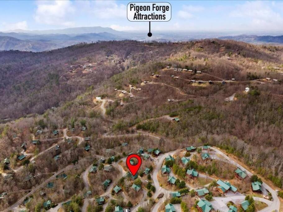 Villa Breathtaking Views Of The Smokies, 3 Mins To Gatlinburg Extérieur photo