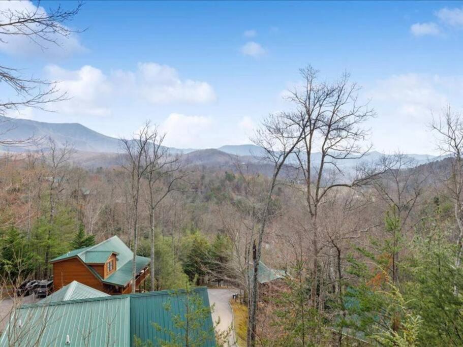 Villa Breathtaking Views Of The Smokies, 3 Mins To Gatlinburg Extérieur photo